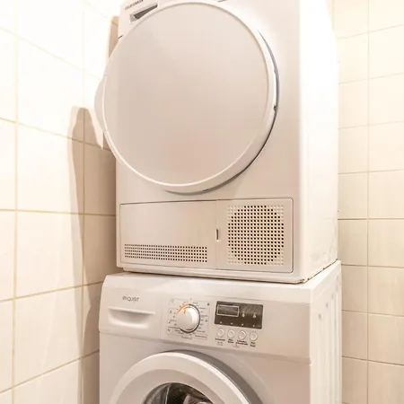 Apartment Monteur-wohnung Mit 2 Schlafzimmer In Fuer 4 Personen Alzey